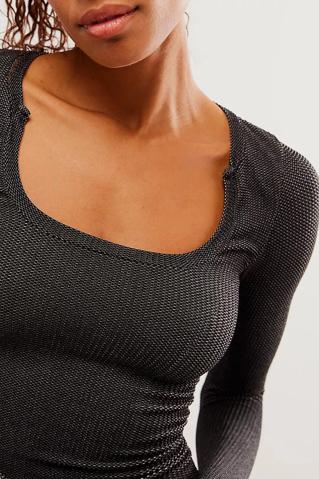 Clean Slate Smls Layering Top Black