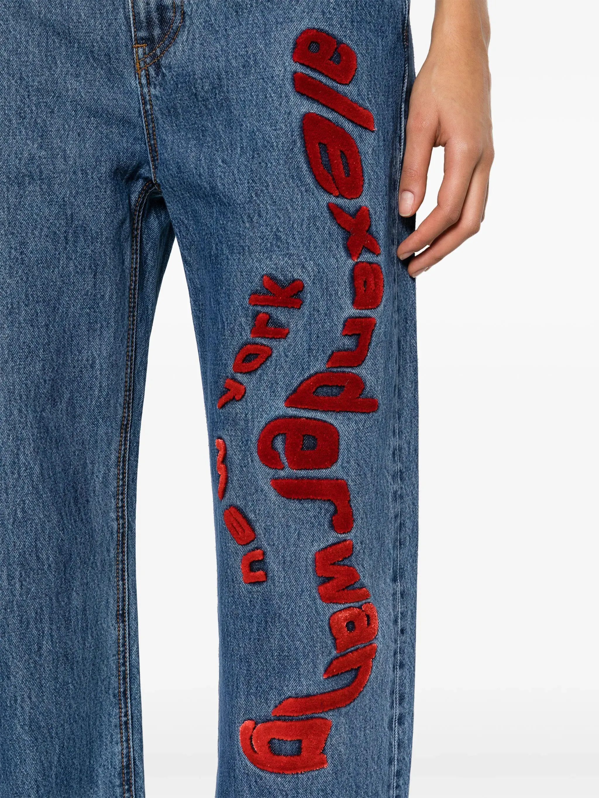 EZ Wavy Logo Jean In Denim