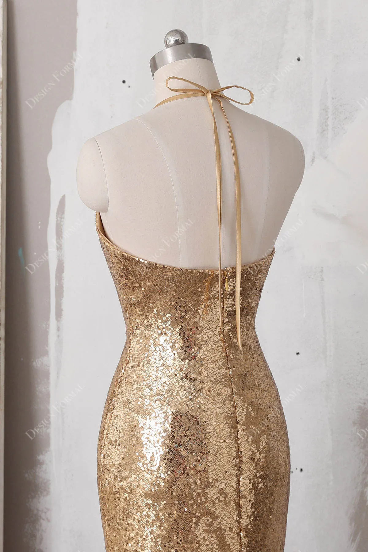 Gold Halter Neck Thin strap Mermaid Sequin Simple Long Dress