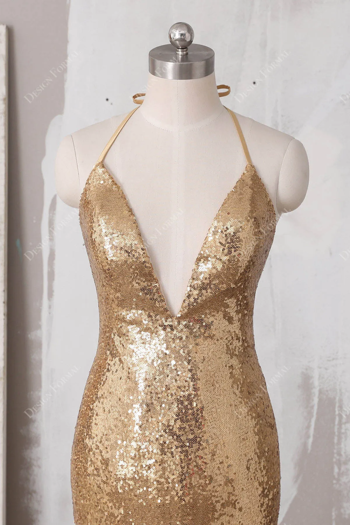 Gold Halter Neck Thin strap Mermaid Sequin Simple Long Dress