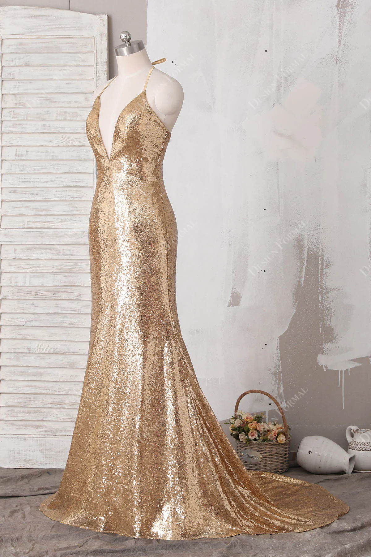 Gold Halter Neck Thin strap Mermaid Sequin Simple Long Dress