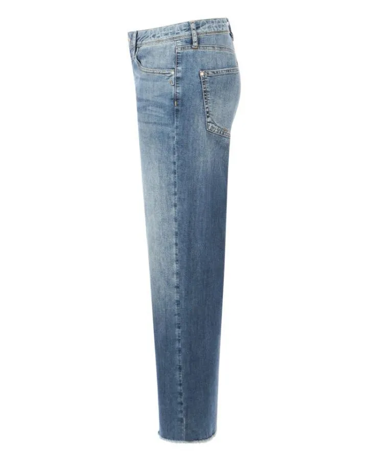 Kira Cropped Straight Jean