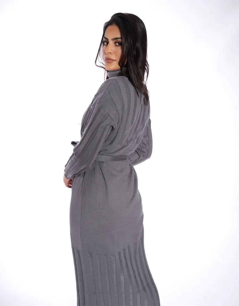 Knitted High Neck Abaya