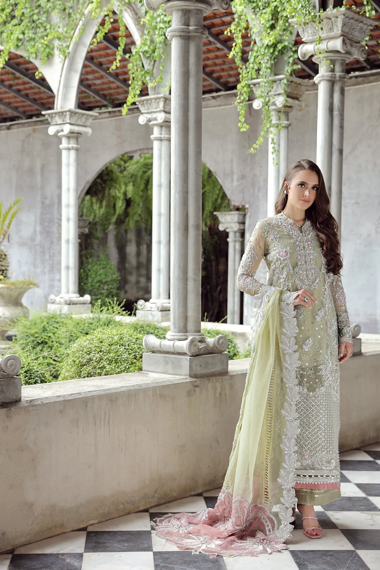 Maryam Hussain Raha Luxury Wedding Formals – Nurey