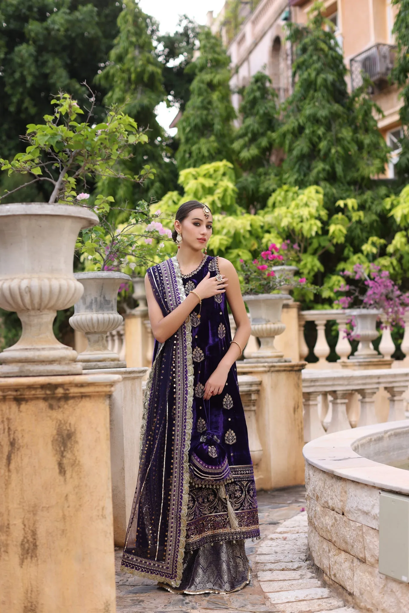 Noor Kaani Luxe Handmade Formals – D4