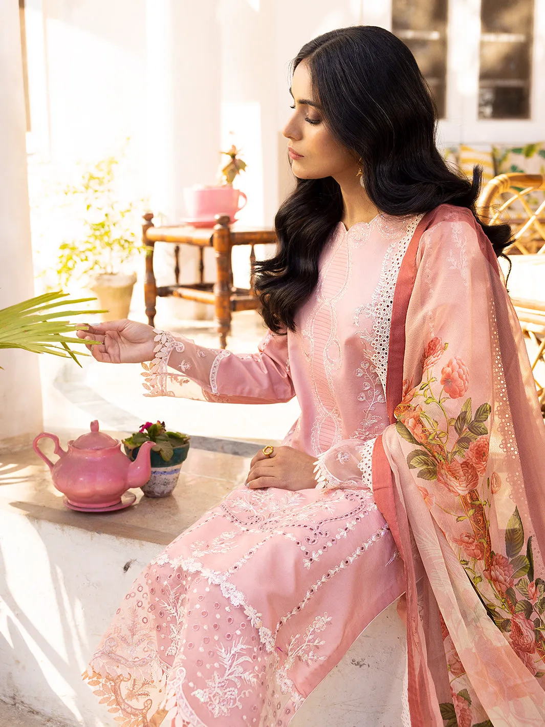 Roheenaz Tabeer Lawn Collection 2023 – Shama